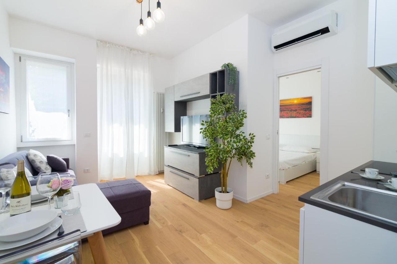 Bright Terrace In Milano Apartment Екстериор снимка